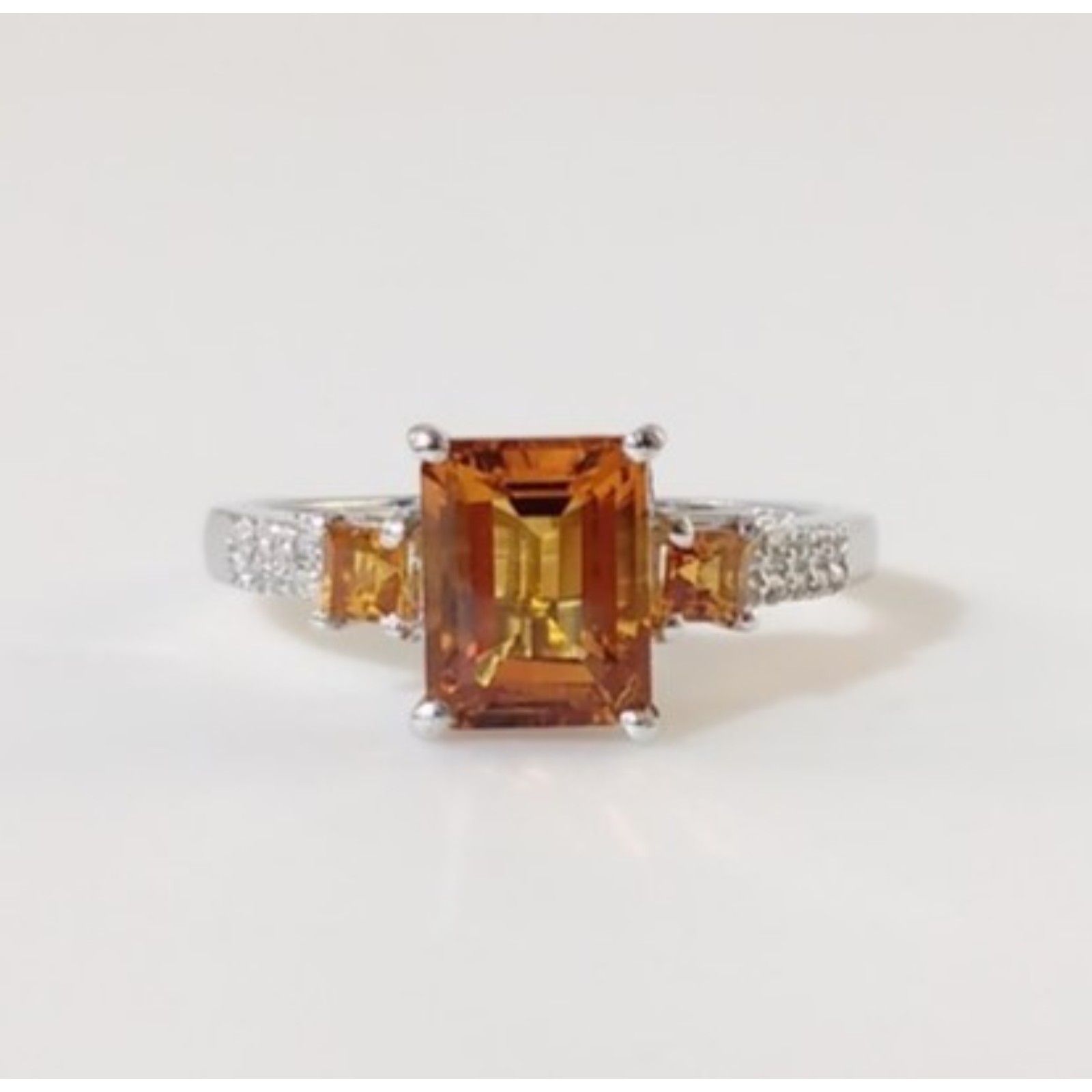 Citrine 2.2 Carats And Topaz Ring Size 9